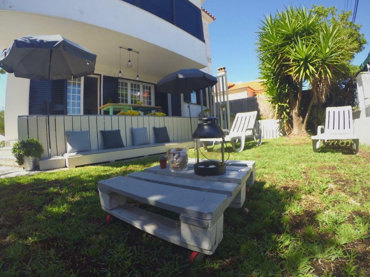 Lisbon Waves Surf Lodge Almada Exterior foto